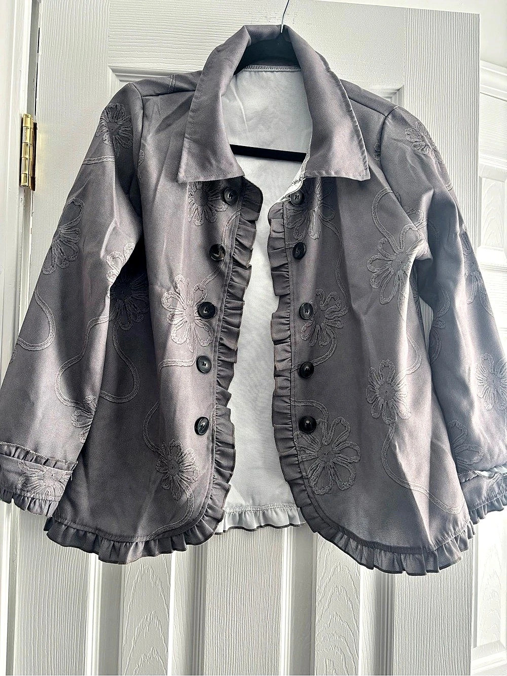 Floral Ruffle Jacket in Gray Size Medium